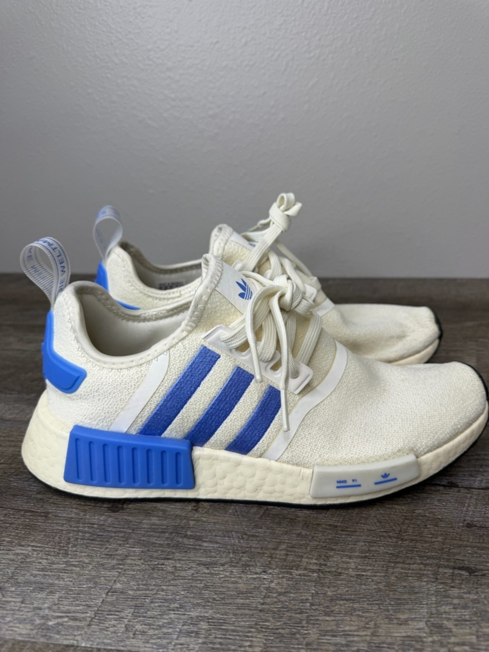 Adidas Originals Women's NMD_R1 W Casual Shoes White/Halo Blue Size 9